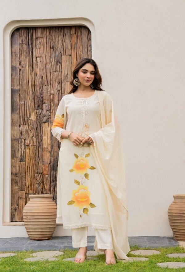 Off-White Viscose Chanderi Floral Embroidered Kurta Set with Dupatta